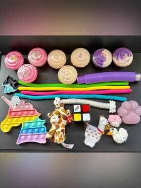 Kids Party Favor Mini Toy Lot * Fidgets Sensory * Small Prizes * 20+pc